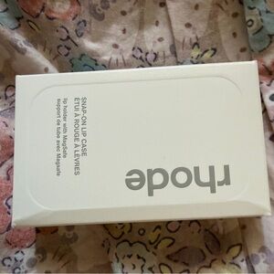 NEW RHODE White Snap-On Lip Case- MagSafe